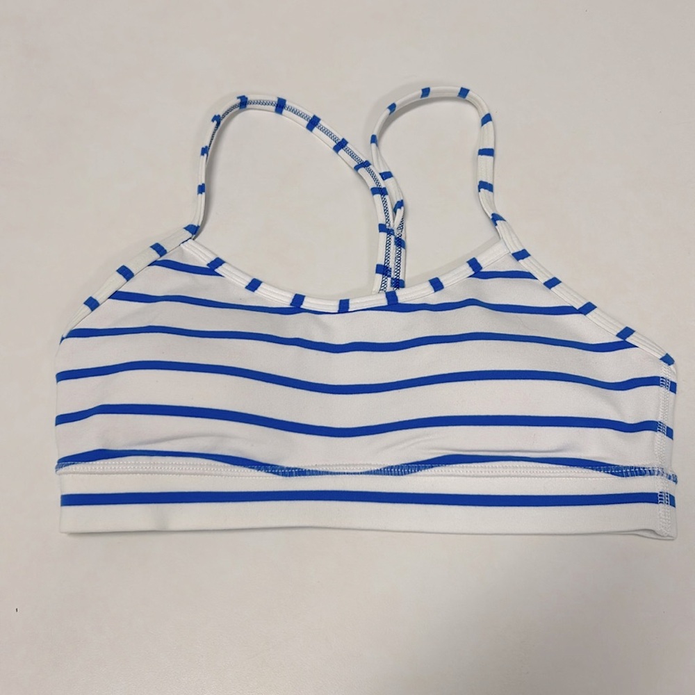 Lululemon Flow Y Bra *Stripe